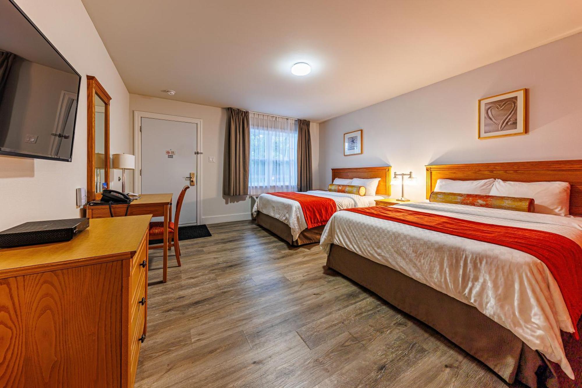 Hotel-Motel Castel De La Mer ラ・マルベー エクステリア 写真
